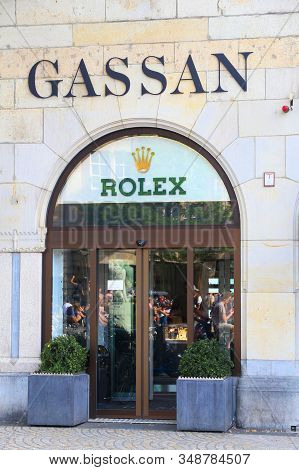 Amsterdam, Netherlands - July 9, 2017: Diamond Factory Shop Of Gassan Diamonds In Amsterdam, Netherl