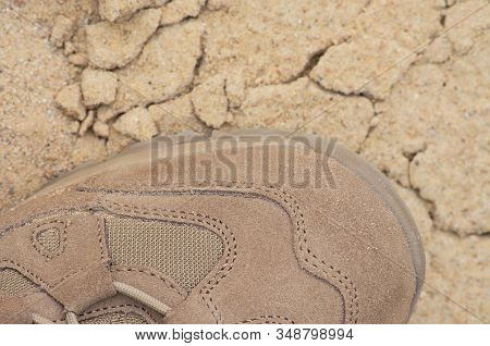 Brand New Suede And Nylon Beige Tan Camo Military Tactical Desert Combat Boot, Arid Dried Soil And S