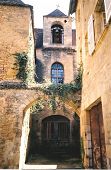 Staré budovy v Sarlat, Francie