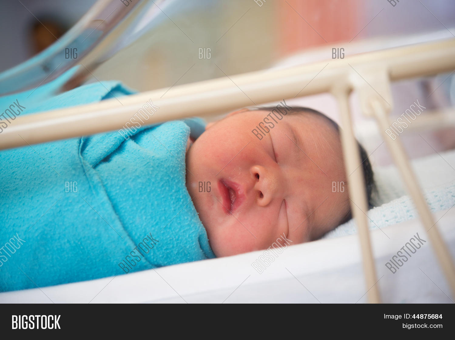 Image Et Photo De Asian Nouveau N Essai Gratuit Bigstock