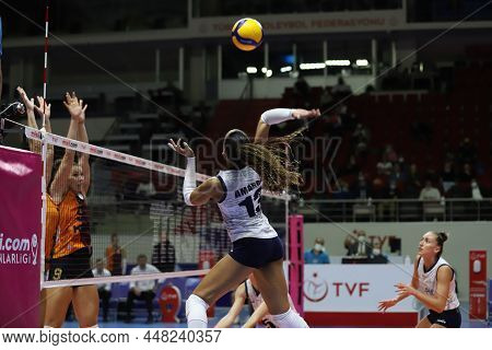 Istanbul, Turkey - September 09, 2021: Galatasaray Vs Ptt Sultans League Match In Burhan Felek Sport