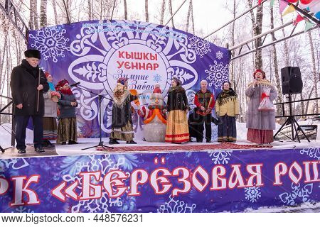 Kyshky Uennar Holiday: Winter Fun In Tatar. Tatar Holiday In Pushkino, Moscow Region. Russia - Febru