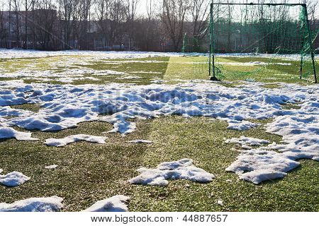 Outdoor Fußballfeld In der Nebensaison