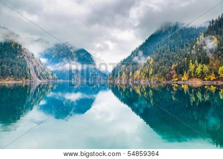 Beautiful Long Lake At Jiuzhaigou
