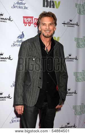 LOS ANGELES - DEC 1:  Kenny Loggins at the 2013 Hollywood Christmas Parade at Hollywood & Highland on December 1, 2013 in Los Angeles, CA