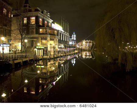 Nat i Amsterdam