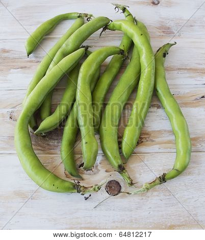 Seedcases broad beans.