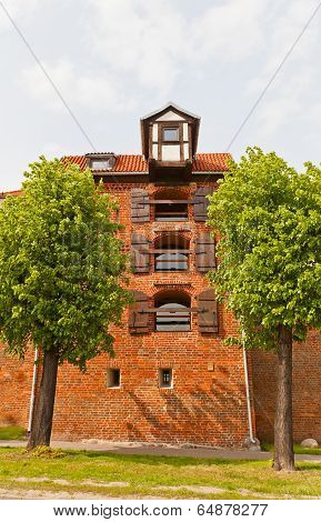 Zuraw Crane Tower (xiii C.) Of Torun Town, Poland