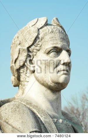 Julius Caesar socha