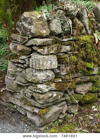 Slutningen af drystone væg