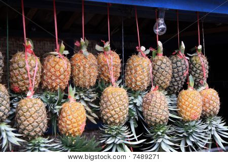 Ananas Satılık