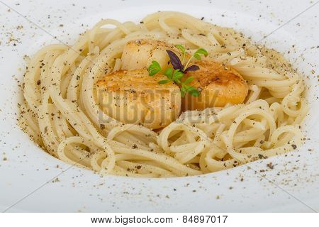 Pasta With Scallops