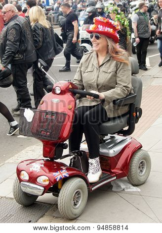 Female on disable car