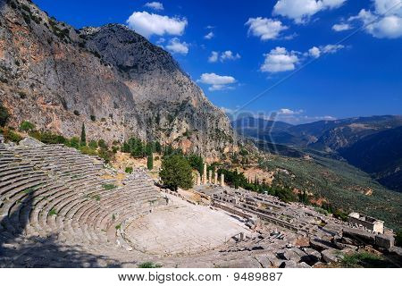 Delphi antiche rovine, montagne di Parnaso, Grecia