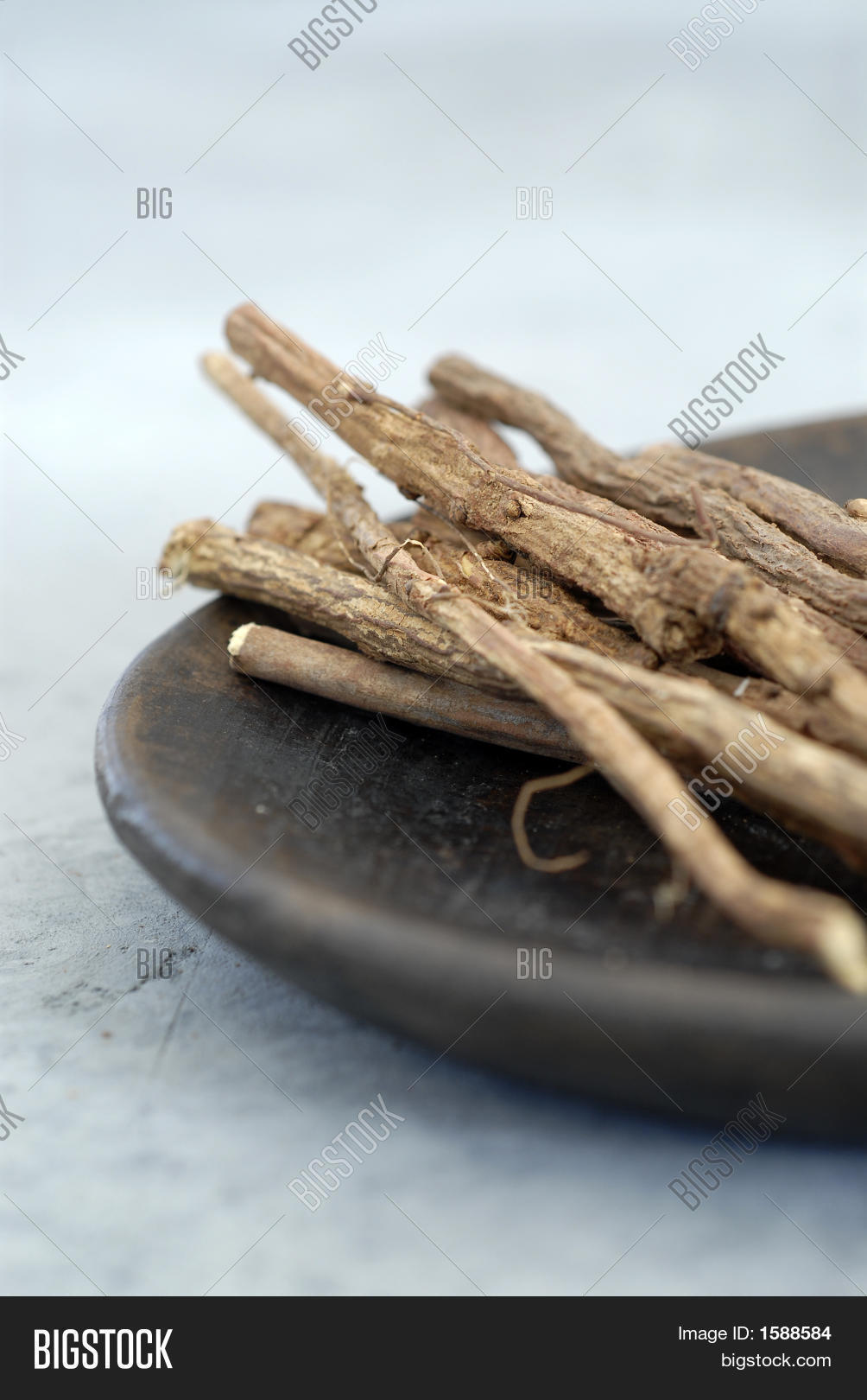 Licorice Root Image & Photo (Free Trial) Bigstock