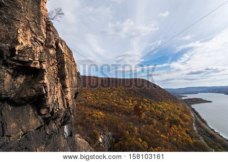 View of the hudson highlands and hudson river from breakneck ridge trail New York State