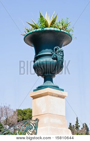 큰 화분