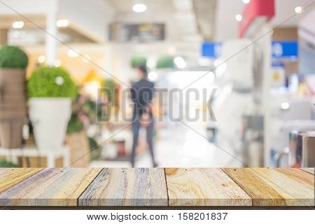 People Shopping