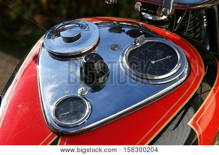 Ariel 500cc Red Hunter Motorcycle. Photographed at Coleford Carnival of Transport, England. 11th April 2009. (tank and guages)
