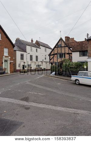 Winslow, Buckinghamshire, United Kingdom, October 25, 2016: Cottages And Pub The George Winslow On T