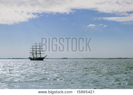 Großsegler im Meer