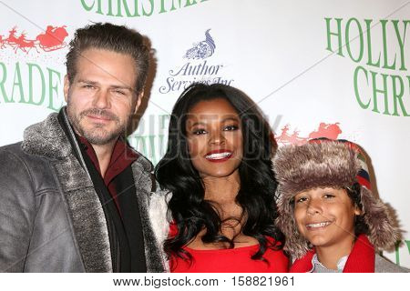 LOS ANGELES - NOV 27:  Bradford Sharp, Keesha Sharp, Solomon Sharp at the 85th Annual Hollywood Christmas Parade at Hollywood Boulevard on November 27, 2016 in Los Angeles, CA