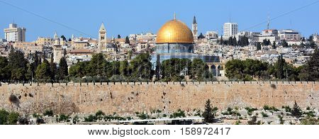 JERUSALEM ISRAEL 25 11 16: Panoramic view of Al-Aqsa Mosque, Jerusalem Old city and the Temple Mount, Dome of the Rock and Al Aqsa Mosque from the Mount of Olives in Jerusalem, Israel,