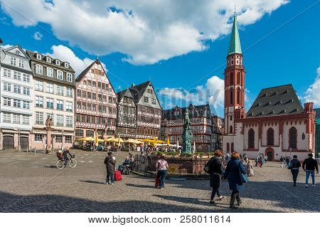 Frankfurt, Germany - April 28, 2016: Tourist At Old Traditional Buildings In Frankfurt, Germany In A