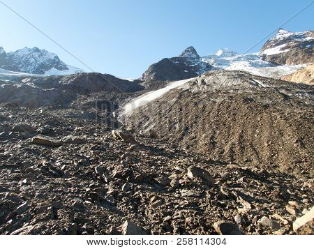 Beautiful Glacier Hike And Clim To Weisskugel Mountain
