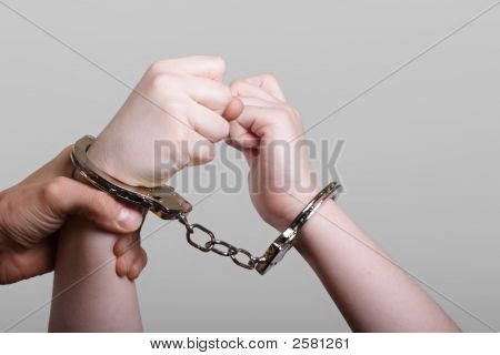 Handcuff taistelu
