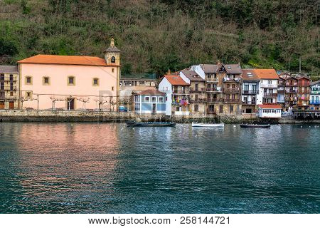 View Of The Historic Waterfront Of Pasai Donibane, Spain