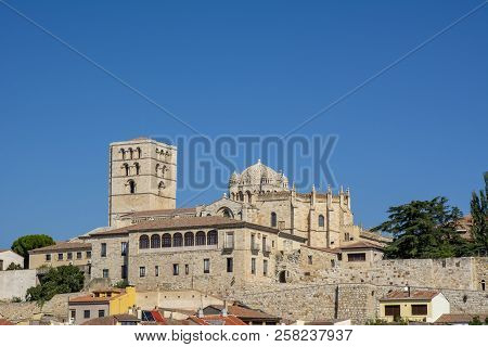 Dome And Romanesque Cathedral Of Zamora, Spain