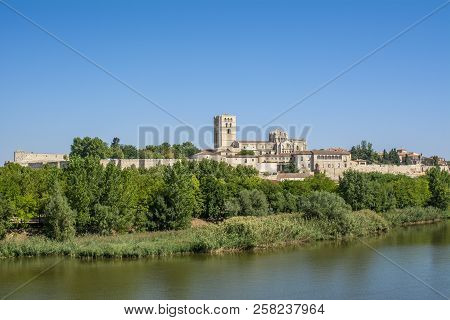 View Of The Duero River Through Zamora With The Silhouette Of The Cathedral And Castle