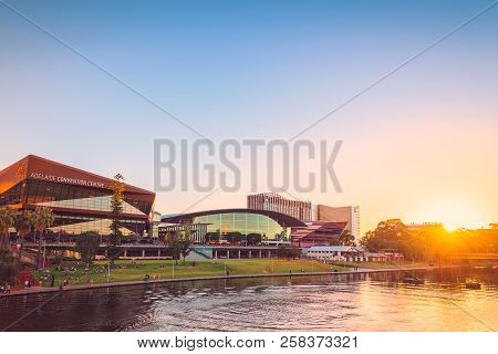 Adelaide, Australia - January 26, 2018: People Relaxing On Grass In Front Of Adelaide Convention Cen