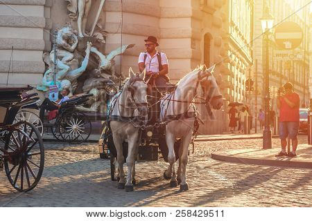 Vienna, Austria - 19.08.2018: Horse-drawn Carriage Or Fiaker, Popular Tourist Attraction, On Michael
