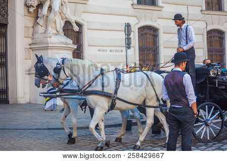 Vienna, Austria - 19.08.2018: Horse-drawn Carriage Or Fiaker, Popular Tourist Attraction, On Michael