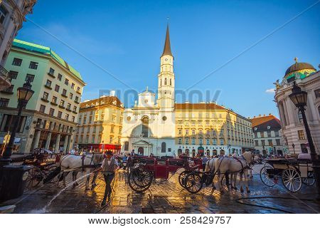 Vienna, Austria - 19.08.2018: Horse-drawn Carriage Or Fiaker, Popular Tourist Attraction, On Michael