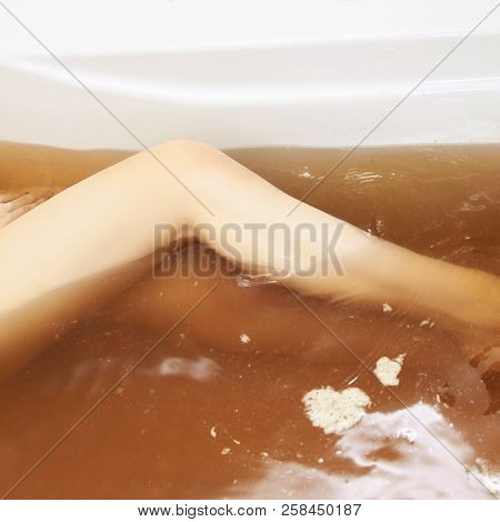 Detox Girl Bath Therapy. Pant Maral Blood Health Skincare. Organic Relax Woman Body Tub. Young Femal