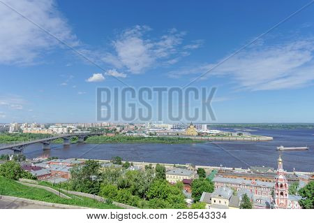 Nizhny Novgorod, Russia. - June 21.2018. View From The High Bank Of The Oka To Strelka Crossing The 