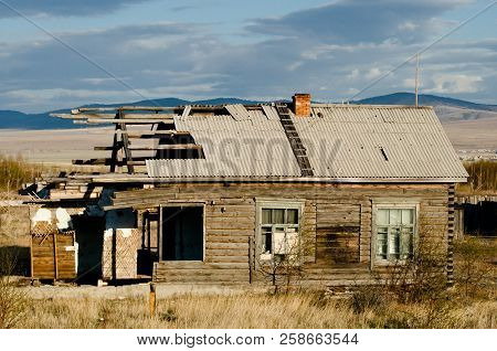 Old Abandoned House In Siberia - Russia