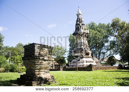 Chedi Or Stupa Phra That Kong Khao Noi In Yasothon, Thailand