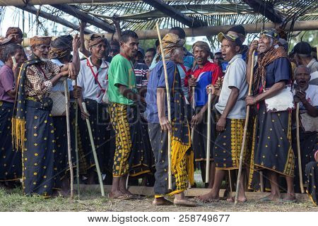 Bajawa, Indonesia - May 19: Unidentified Men Gather For A Traditional Boxing Event Near  Bajawa In E