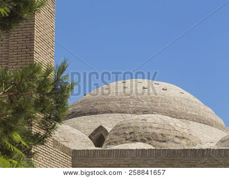 Big Dome Of Toki Zargaron In Bukhara - Uzbekistan. Central Asia.