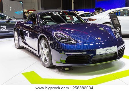 Bangkok - August  22, 2018: Car Show Porsche Panamera 4s  At Auto Shows And Other Exhibitions (big M