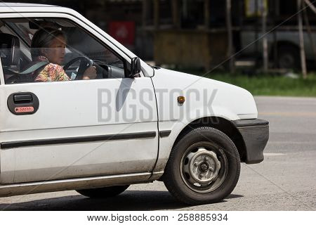 Private Small City Car, Daihatsu Mira.
