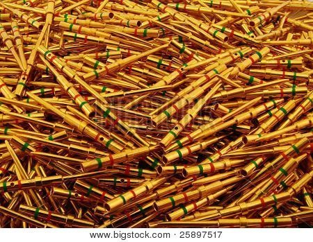 Golden forgyldt elektriske pins. Baggrund