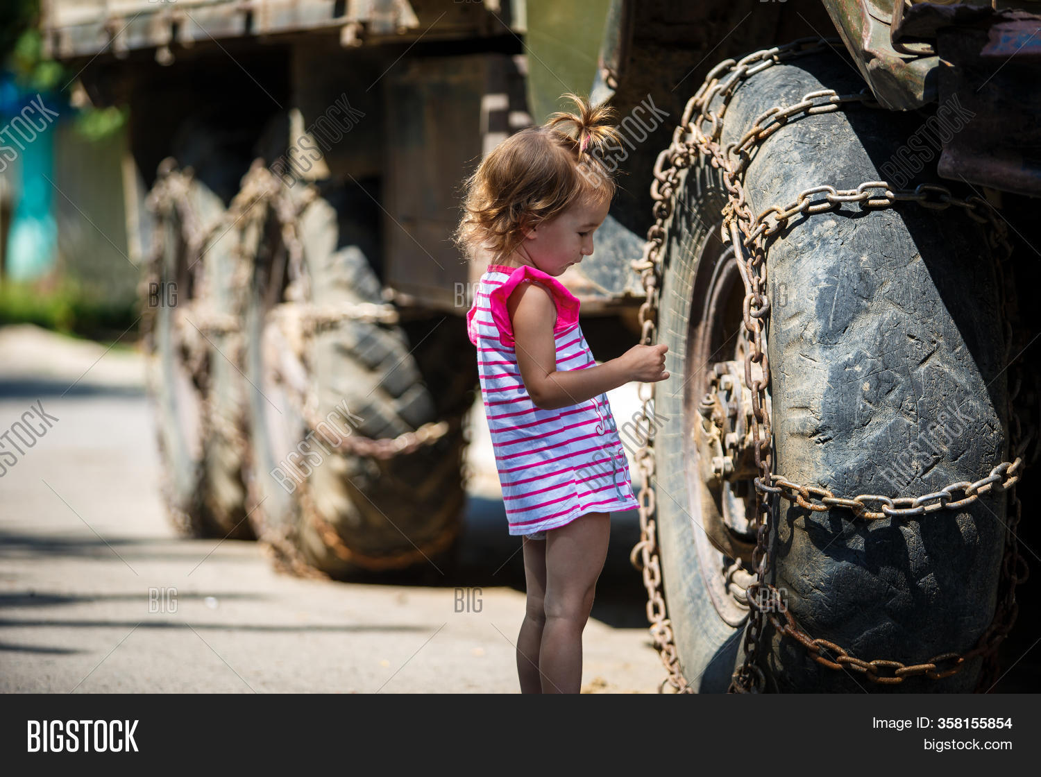little girl big wheels