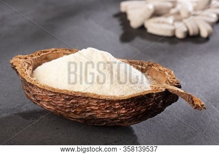 Pills And Collagen Protein Powder - Hydrolyzed.