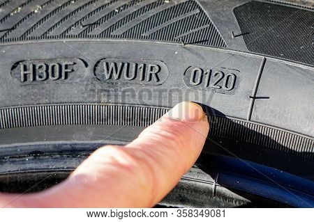 Side View Of Tire With Designation Of Week And Year Of Tire Production