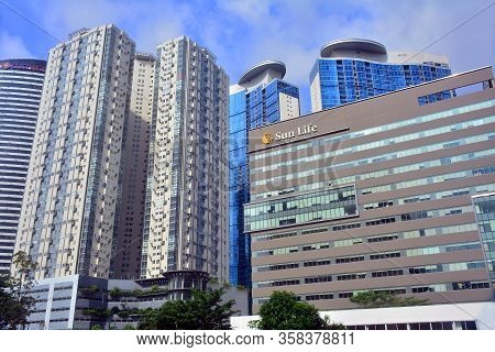 Taguig, Ph - Oct. 1: Sun Life Centre Facade On October 1, 2016 In Bonifacio Global City, Taguig City
